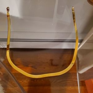 Pure gold herringbone snake necklace